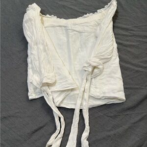 Elegant White Off-Shoulder Women's Top